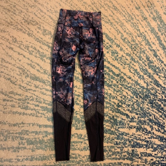 Lululemon If You’re Lucky Leggings - Picture 8 of 11